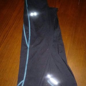 Woman Under Armour capri